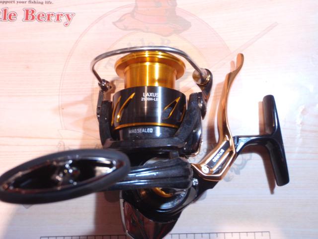 19ラグザス 2500H-LBD　箱付き 19ラグザス 2500H-LBD 箱付き ラグザス(リール)｜DAIWA