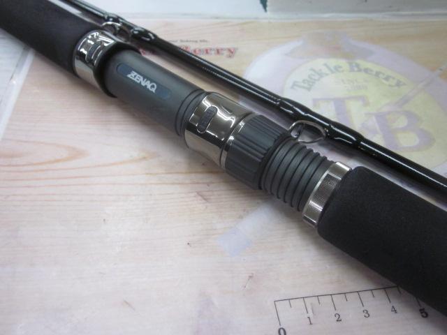 デフィーミュートス DMアキュラ 100H (RGモデル/RV)