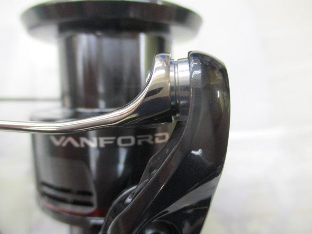24ヴァンフォード C3000HG｜＠ベリーネット 日本最大新品中古釣具WEB
