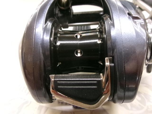 18 アルデバラン　mgl 30 hg 試投のみ　シマノ 極美品 シマノ 18 アルデバランMGL 30 RIGHT