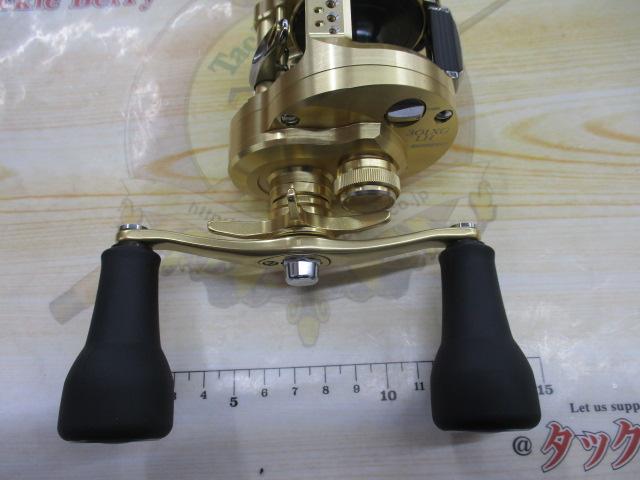 23カルカッタコンクエストMD300XGLH美品中古！ シマノ カルカッタ コンクエスト MD 300XGLH (リール) 価格比較