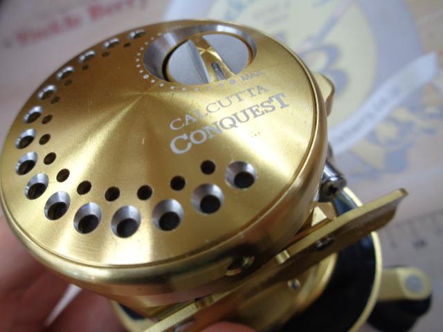 未使用　14カルカッタコンクエスト 101 シマノ(SHIMANO) 14カルカッタ コンクエスト 101 032034｜アウトドア