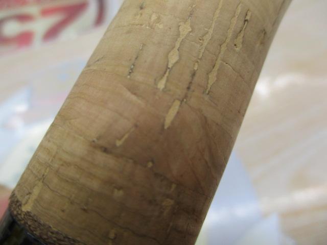 ワールドシャウラ 2701FF-2 (レッドタイプ)