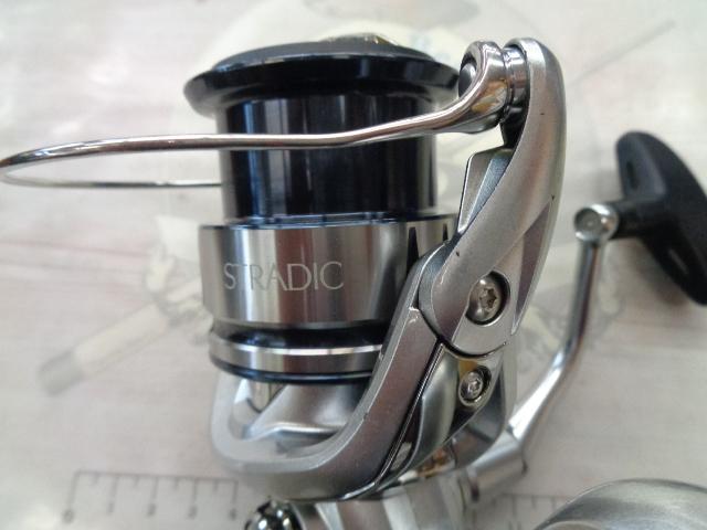 19ストラディック4000mhg 極美品 シマノ(SHIMANO) 19ストラディック 4000MHG ☆セール処分割引品