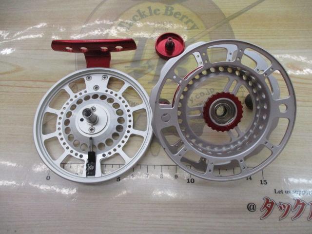 黒鯛師 THEヘチリミテッド 88W-SR シルバー/レッド