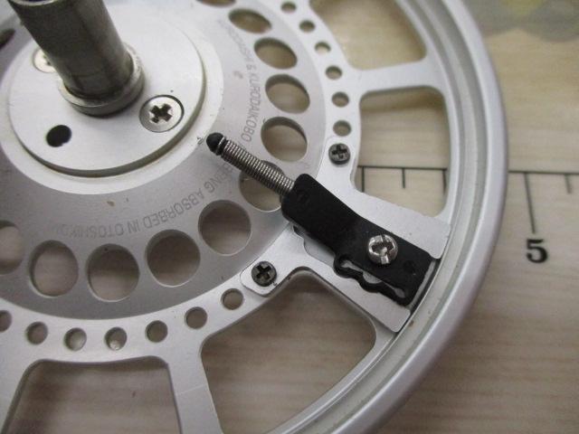 黒鯛師 THEヘチリミテッド 88W-SR シルバー/レッド