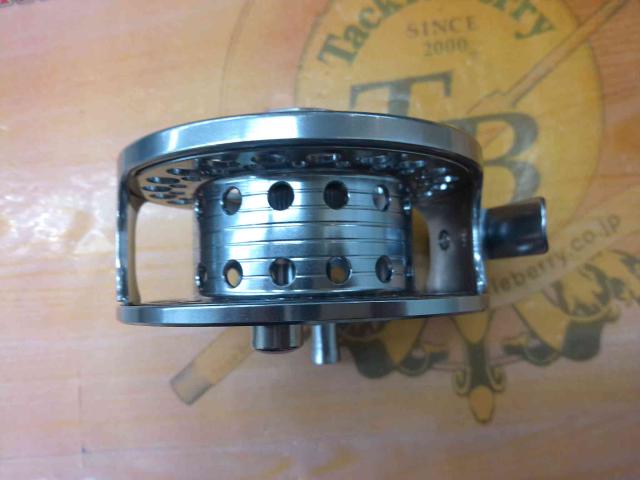 ツインフィッシュ フライリール7/8