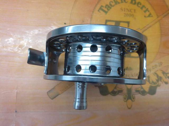 ツインフィッシュ フライリール7/8