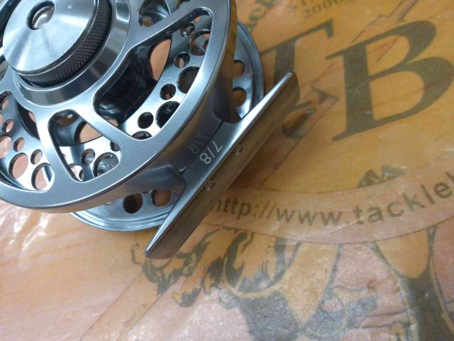 ツインフィッシュ フライリール7/8