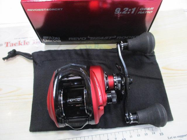 即決！◆新品！アブ レボ ビースト 40 ロケット◆ 右巻 9.2：1 即決！◇新品！アブ レボ ビースト 40 ロケット◇ 右巻 9.2：1