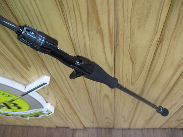 エメラルダスエア IM K410LB-S