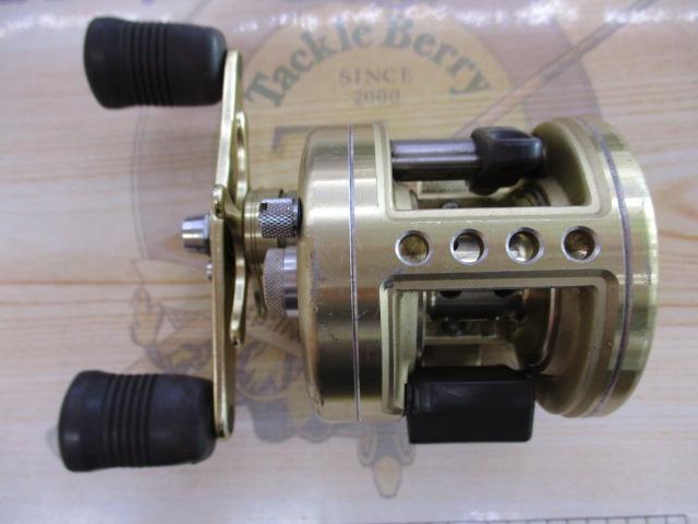 SHIMANO CALCUTTA カルカッタ 201XT シマノ(SHIMANO) カルカッタ コン