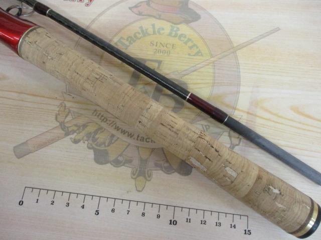 シマノ ワールドシャウラ 15102R-3 スーパーレッド 未使用保管品 シマノ ワールドシャウラ 15102R-3 スーパーレッド 未使用保管品