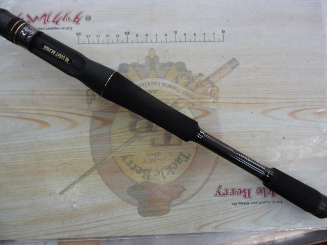 スタンドアウト SOC610M