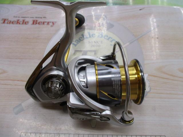 ダイワフリームス LT3000CXH 未使用品　湾岸シーバスエギングトラウト DAIWA（釣り） 21フリームス LT3000-CXH ダイワ DAIWA