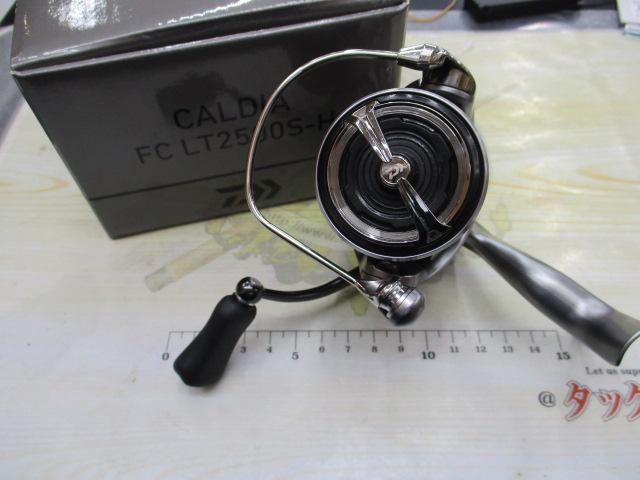 25カルディア FC-LT2500S-H ダイワ カルディア FC LT2500S-H (リール) 価格比較 - 価格.com