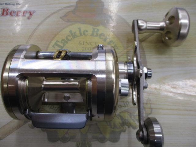 Daiwa ミリオネア　cv-z 300 049_1.jpg?20051013163600