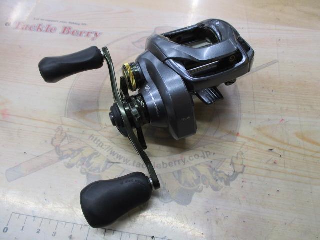 【新品未使用】SHIMANO CURADO DC 200HG ベイトリール 22クラドDCは2022年新登場の世界基準＝200番ベイトリール