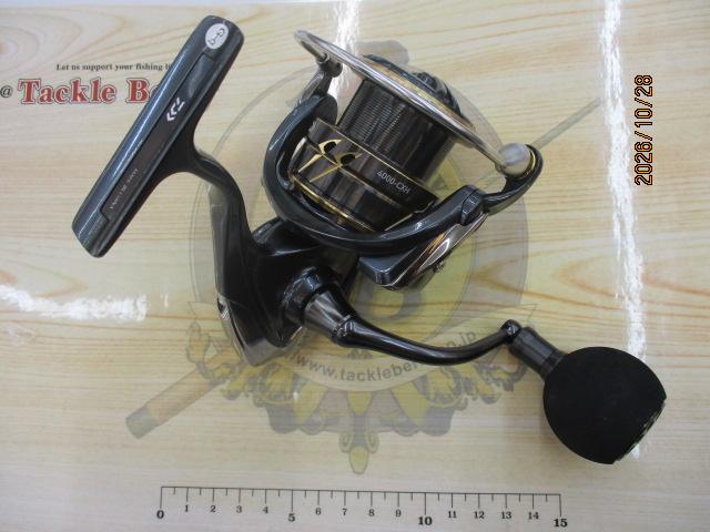 22カルディア　4000D-CXH ダイワ カルディア SW 4000D-CXH 22年モデル スピニングリール