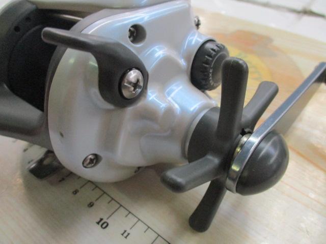 訳あり特価！ダイワ、スパータナセンサーX３００CIがお買い得！！ Yahoo!オークション - ダイワ スーパータナセンサー-X 300Ci 中古品