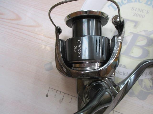 SHIMANO ステラ C3000XG 中古　使用回数1回 SHIMANO ステラ C3000XG 中古使用回数1回