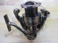 24 ツインパワー　C3000XG 中古品　スプールなし 24 ツインパワー C3000XG 中古品 スプールなし 24ツインパワーC3000XG