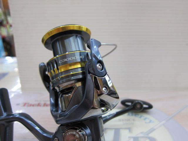 SHIMANO ULTEGRA C3000HG 21スピニングリール　新品未使用 シマノ(SHIMANO) 21 アルテグラ C3000HG ☆セール特別処分品