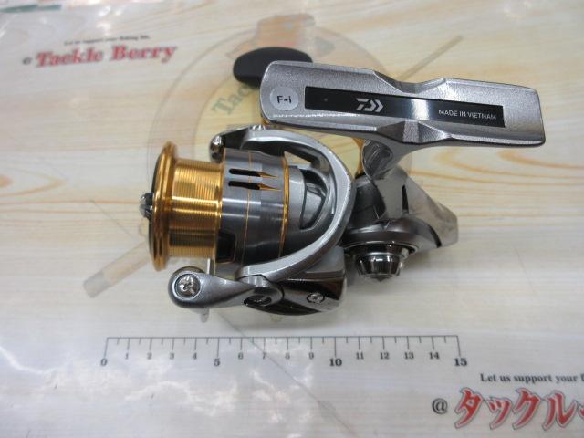 【処分価格】新品未開封　ダイワ　18フリームス LT 3000 処分価格】新品未開封 ダイワ 18フリームス LT 3000