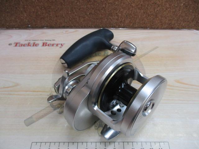 17オシアジガー 2000NRHG｜＠ベリーネット 日本最大新品中古釣具WEB