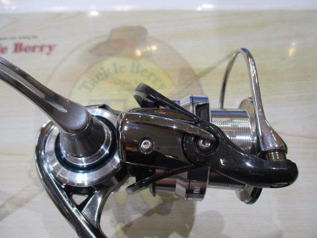 18イグジスト LT3000-CH｜＠ベリーネット 日本最大新品中古釣具WEBショップ