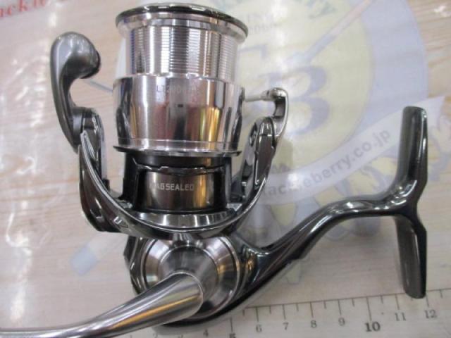 22イグジスト LT2000S-P｜＠ベリーネット 日本最大新品中古釣具WEBショップ