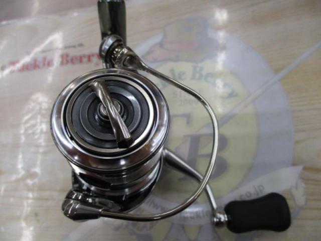 22イグジスト LT2000S-P｜＠ベリーネット 日本最大新品中古釣具WEBショップ