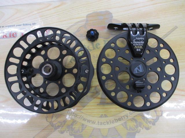 インヴィクタクロダイRND MBリミテッド(マットブラック)