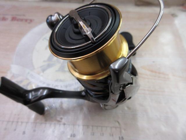 【新品未使用】20ツインパワー 2500S 20ツインパワー 2500S｜＠ベリーネット 日本最大新品中古釣具WEB