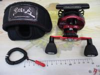 カセ筏師 THEチヌセレクションXリミテッド大チヌ 60-BR(左)