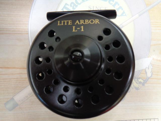 ライトアーバー L1