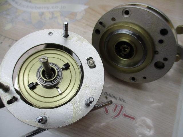 UC4600C シルバー