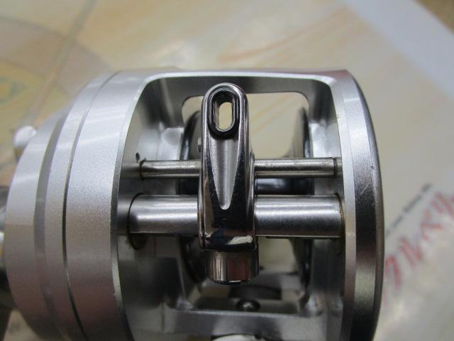 オシアカルカッタ300HG 中古 SHIMANO】シマノ『13オシアカルカッタ300HG 右ハンドル』03058 2013年