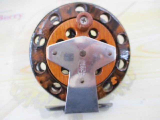 重利作 手作り木製リール86