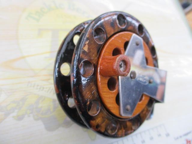 重利作 手作り木製リール86