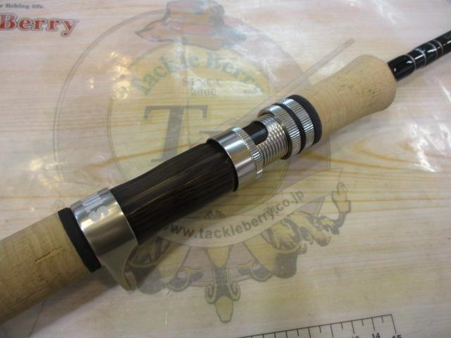 トラウトファイナリスト エクスプローラー TF-EA86HC-TZ (ARMOR60)