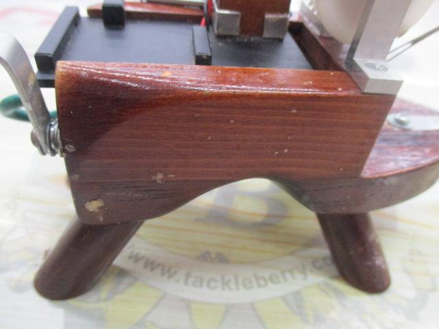 疾風ワカサギ電動リール