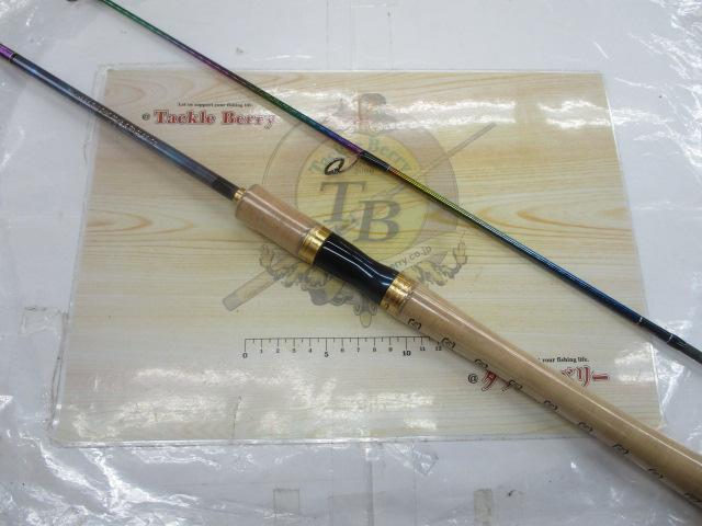 23ワールドシャウラリミテッド 2701FF-3