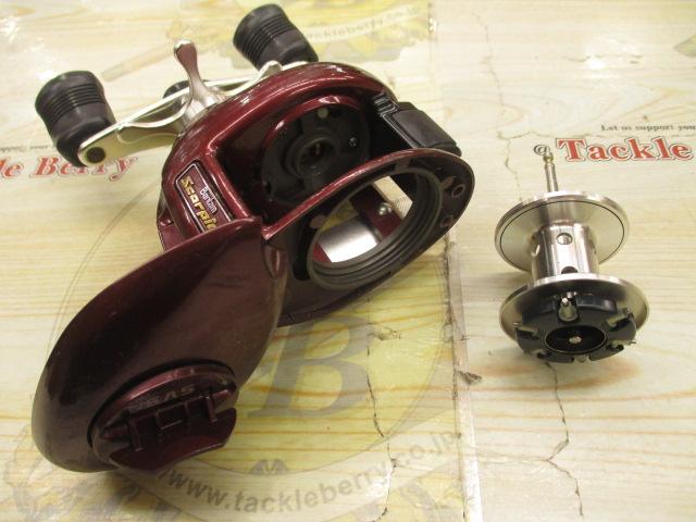 メタニウムXT RH(赤)