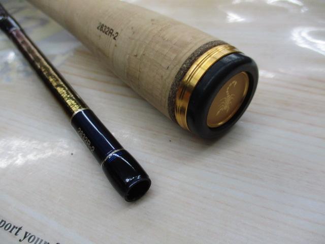 ワールドシャウラリミテッド　2832R-2 新品未使用　実店舗通販 シマノ ワールドシャウラ リミテッド 2832R-2 未使用品 SHIMANO WORLD