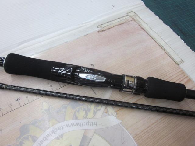 ディアルーナ S806ML