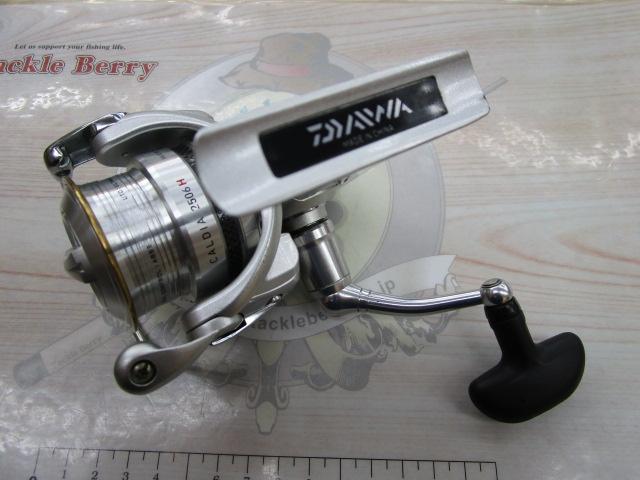 新品未使用(キズ有)　ダイワ　11 カルディア　2506H 新品未使用(キズ有) ダイワ 11 カルディア 2506H - メルカリ