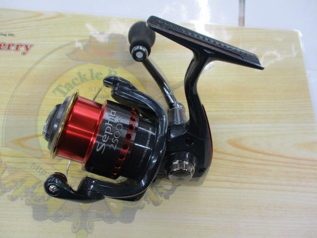 06セフィア 2500S