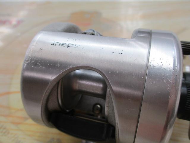 SM1600C シルバー(リムステッカーなし)