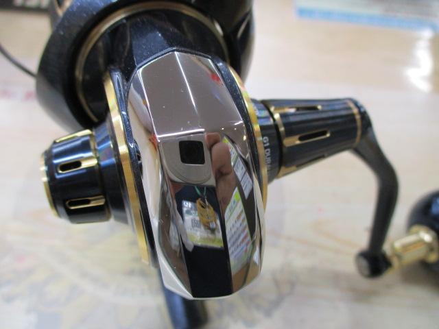 23ソルティガ 4000-XH｜＠ベリーネット 日本最大新品中古釣具WEBショップ